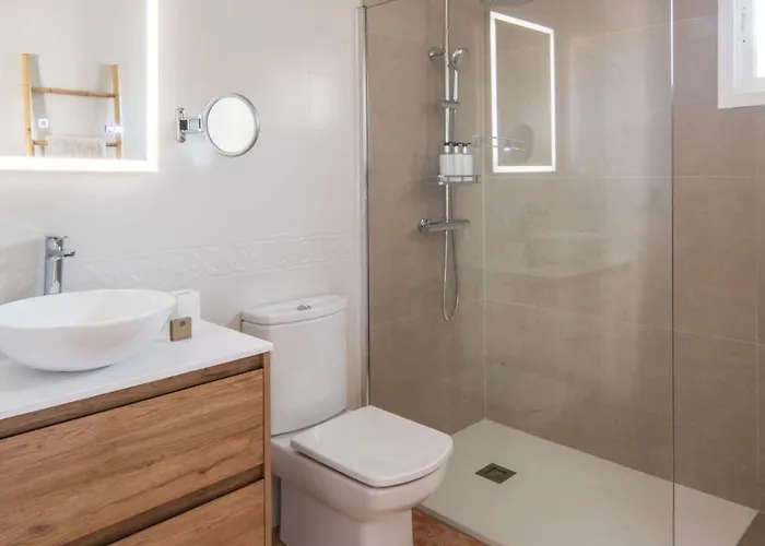 Samaralde By Buenavilla Villa *